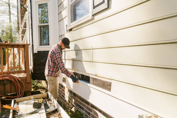 Top rated local Storm Damage Siding Repair specialists in Lewisville, WA